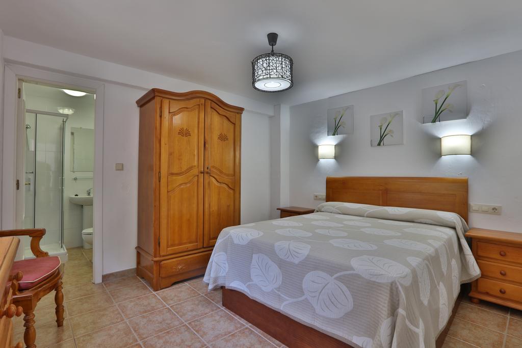 Apartamentos El Madronal โกโตริโอส ภายนอก รูปภาพ
