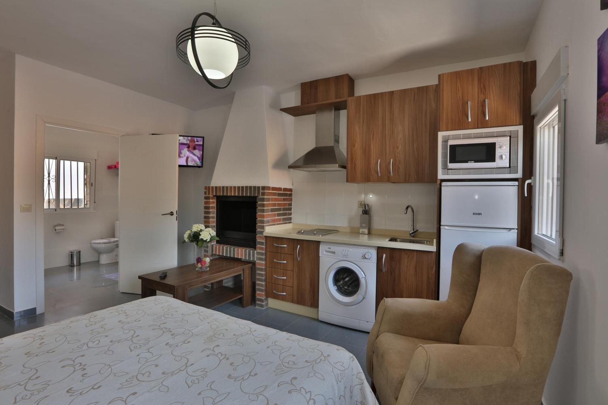 Apartamentos El Madronal โกโตริโอส ภายนอก รูปภาพ